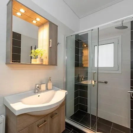 Cozy 1bdrm Apt/walk To The Beach