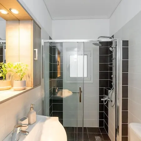Cozy 1bdrm Apt/walk To The Beach *
