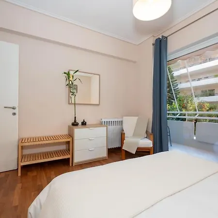 Apartment Cozy 1bdrm Apt/walk To The Beach *